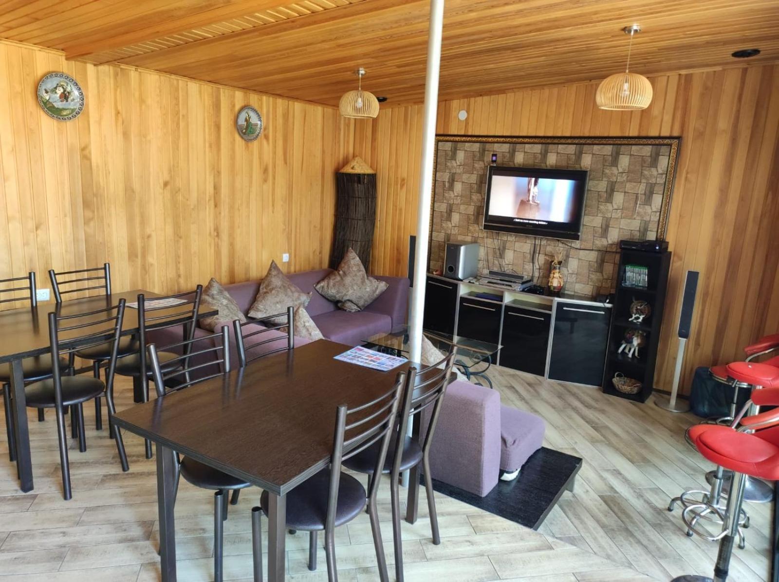 В Гостях На Иссык-Куле Hotel Cholpon-Ata Exterior foto
